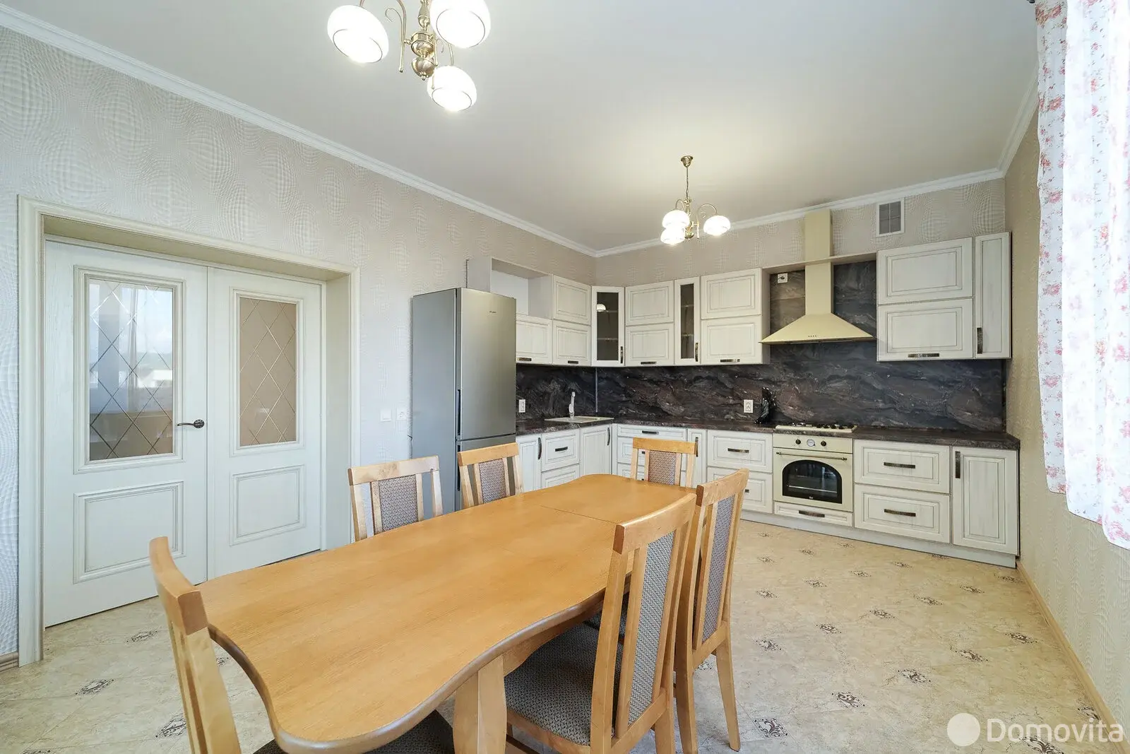 коттедж, Дроздово, ул. Столичная, д. 3 