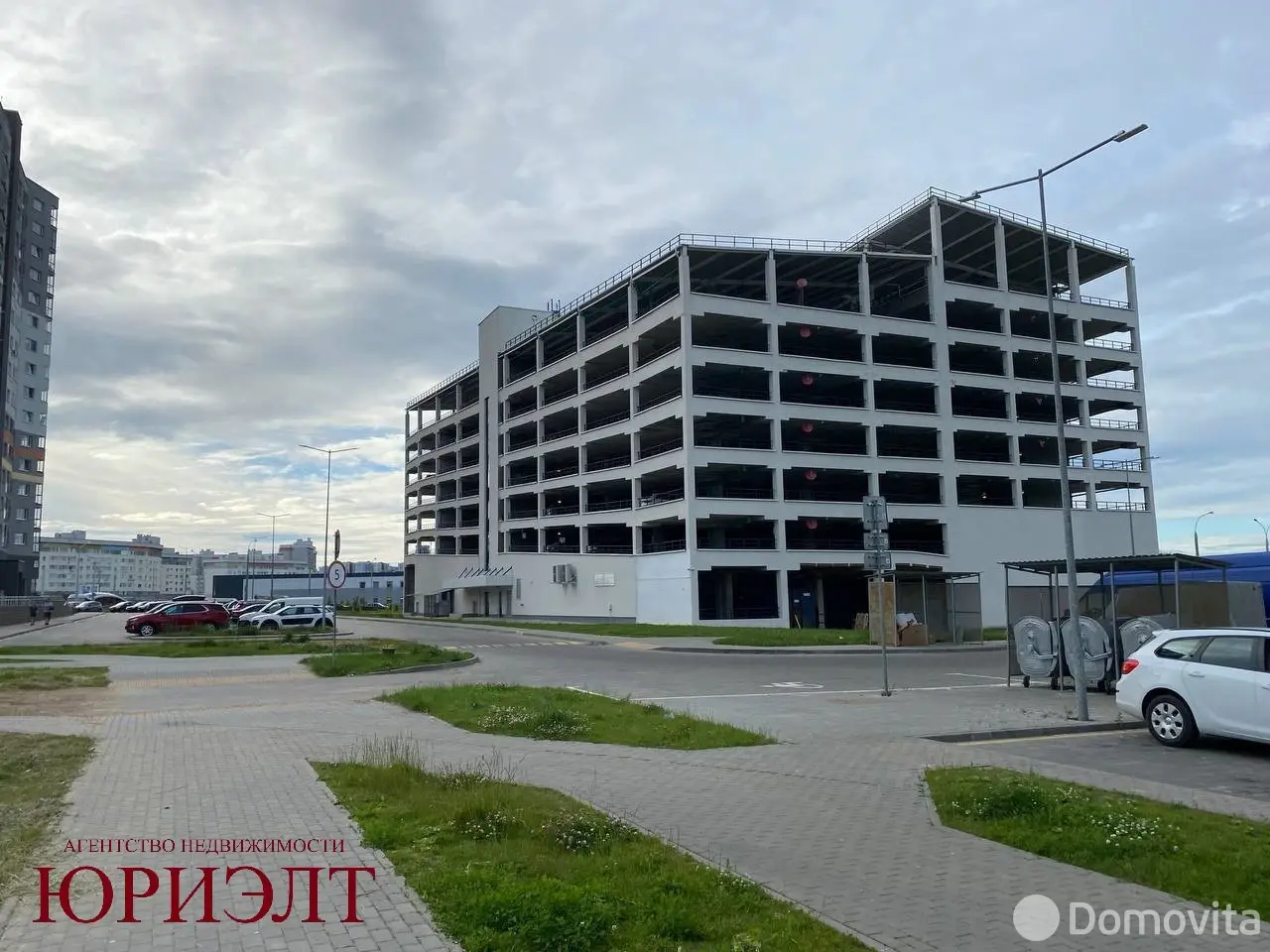Продажа машиноместа в Минске, ул. Станислава Монюшко, д. 6, код 9651 - фото 1