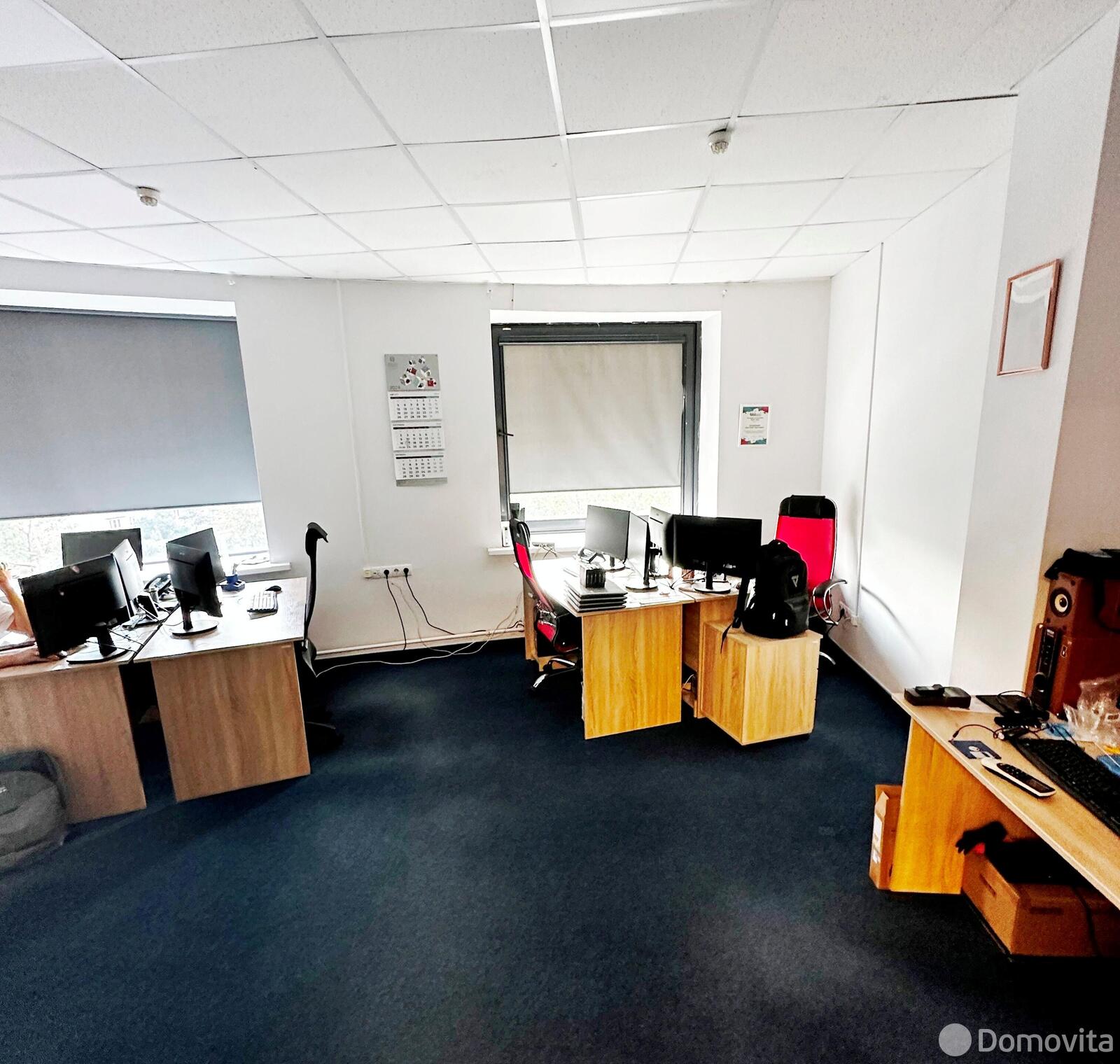 Купить помещение под сферу услуг в Минске, ул. Бирюзова, д. 10/а - фото 12