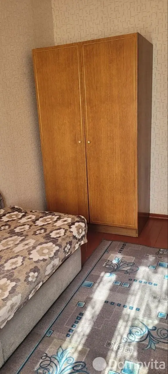 квартира, Минск, пр-т Рокоссовского, д. 33, стоимость аренды 1 100 р./мес.