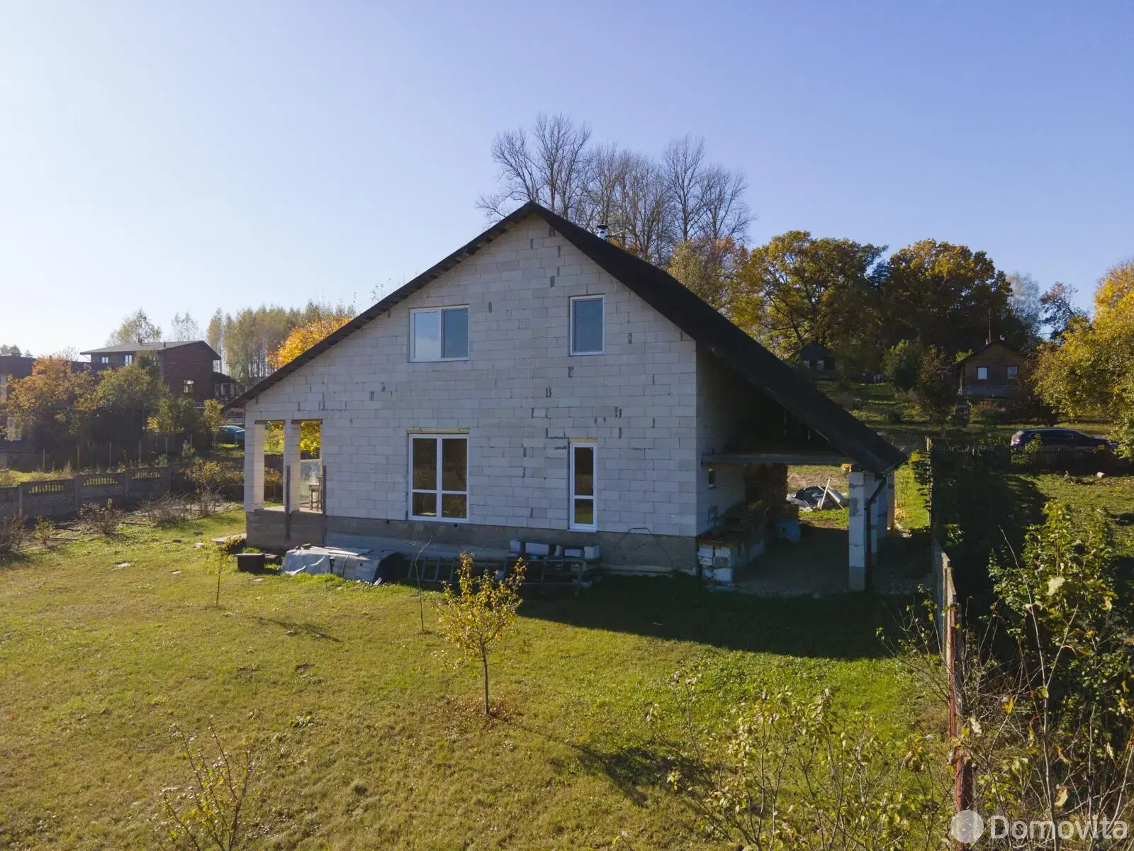 дом, Нивки, ул. Центральная