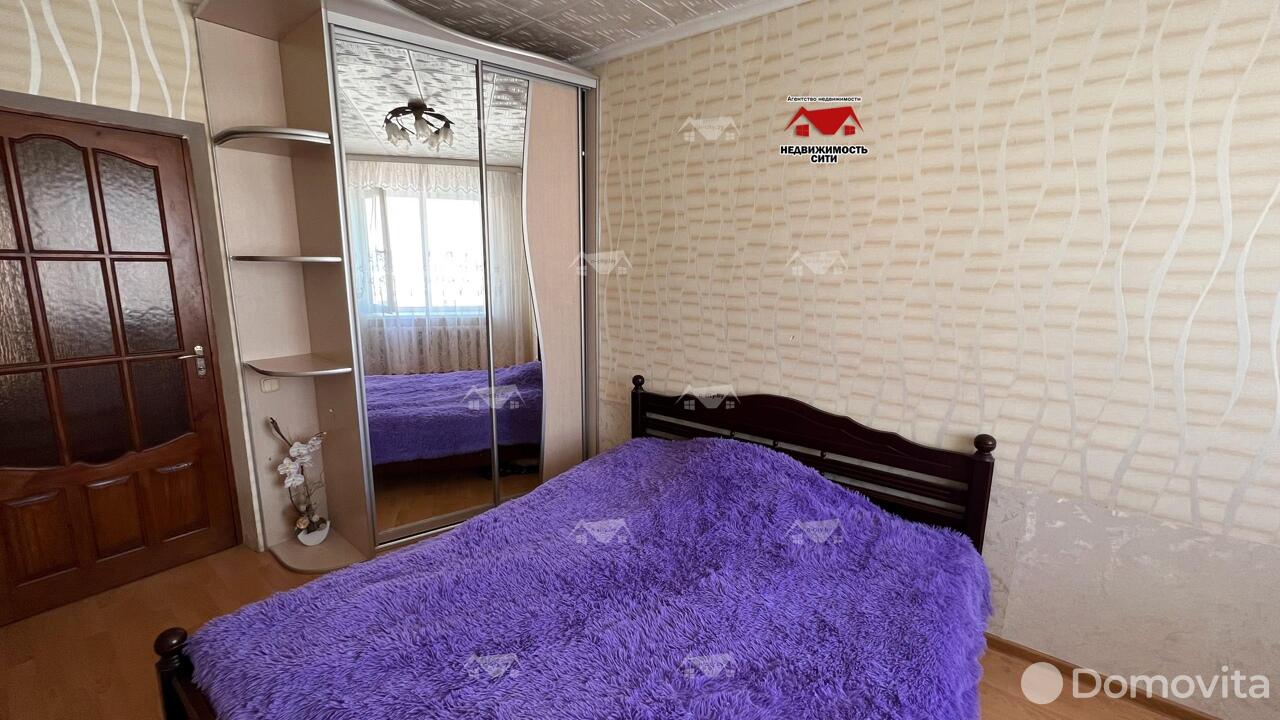 Продажа 3-комнатной квартиры в Островце, ул. Володарского, д. 61, 36000 USD, код: 881012 - фото 2