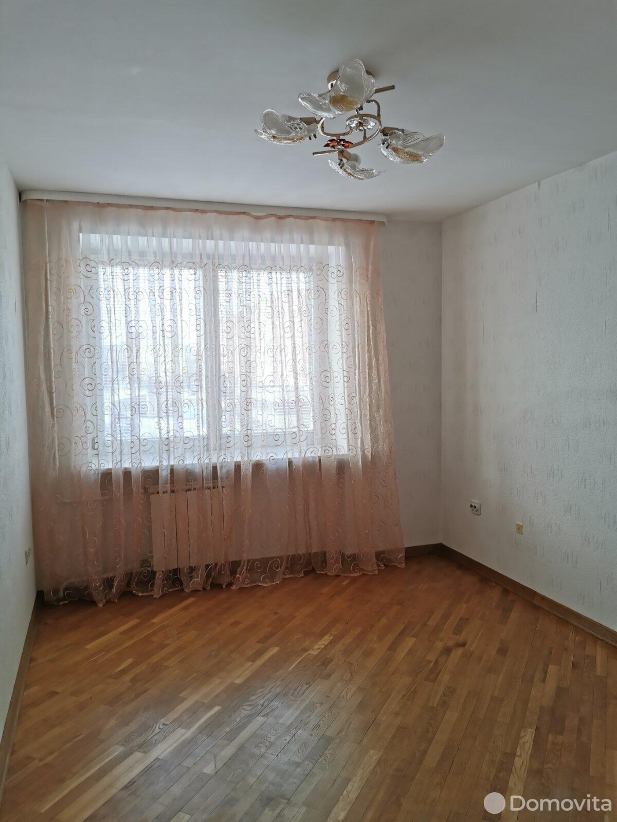 Купить 3-комнатную квартиру в Солигорске, б-р Шахтёров, д. 3, 68000 USD, код: 781553 - фото 5