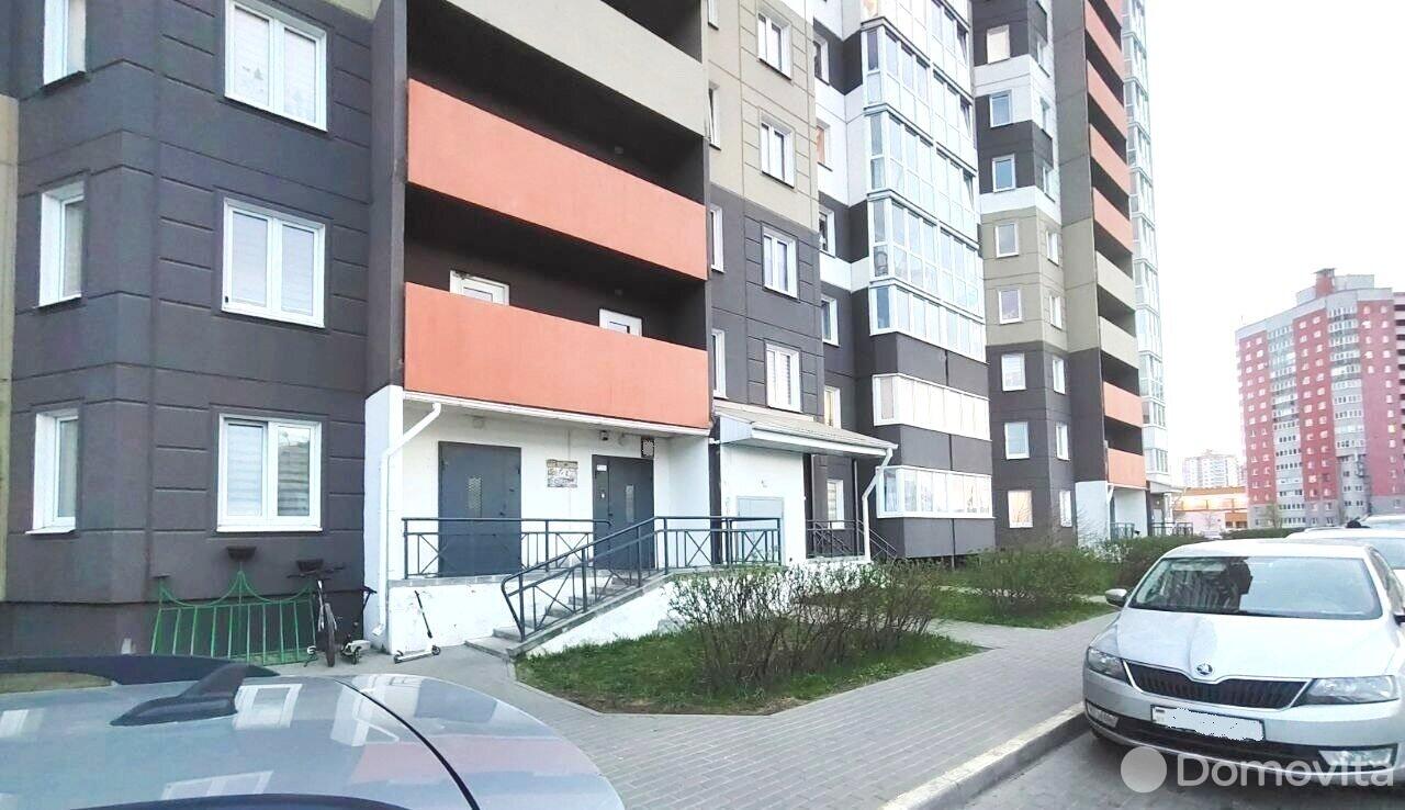 Купить 3-комнатную квартиру в Минске, ул. Юрия Семеняко, д. 15, 89900 USD, код: 996758 - фото 4