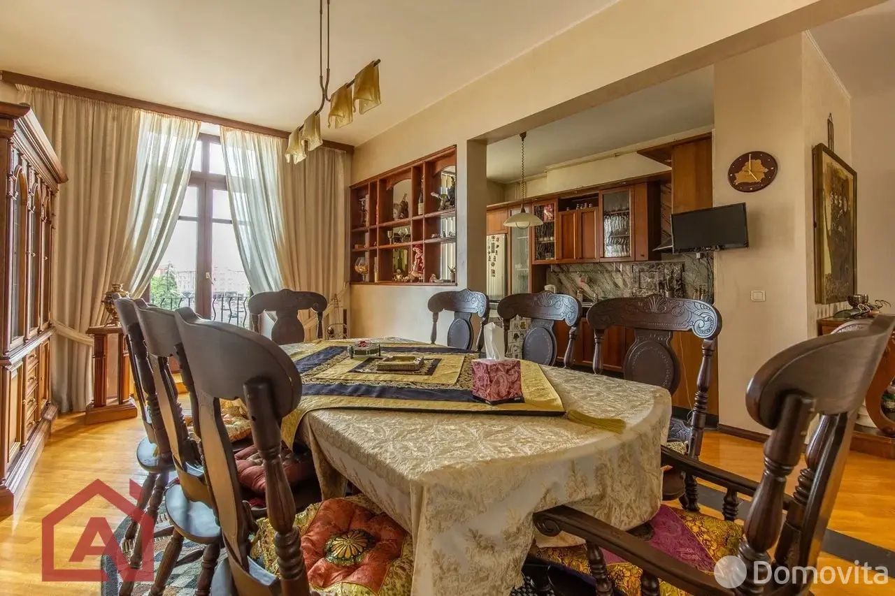 Снять 4-комнатную квартиру в Минске, ул. Красная, д. 22, 1200USD, код 146197 - фото 21