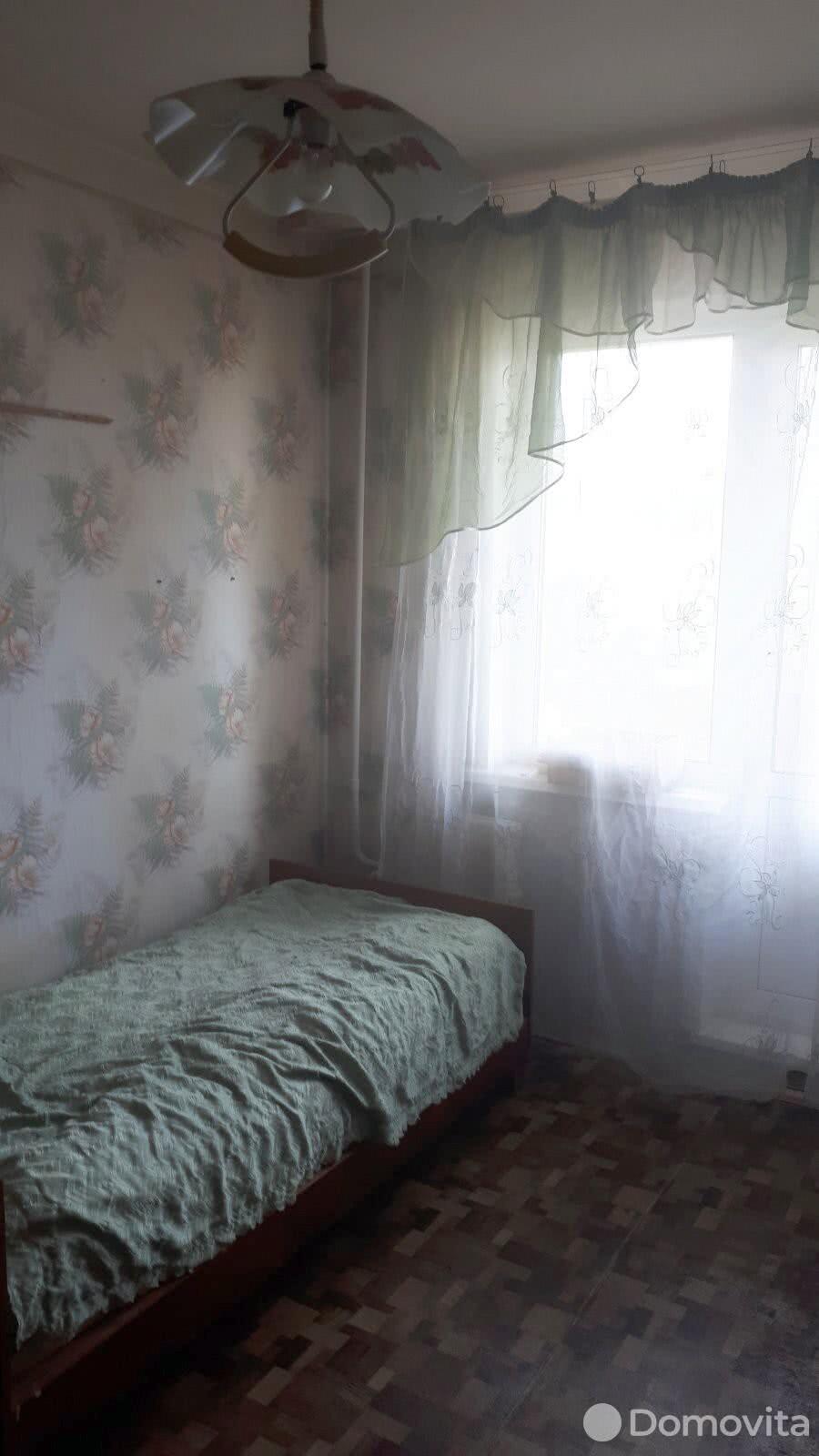 Купить 4-комнатную квартиру в Борисове, ул. Гагарина, д. 70, 48000 USD, код: 1019342 - фото 3
