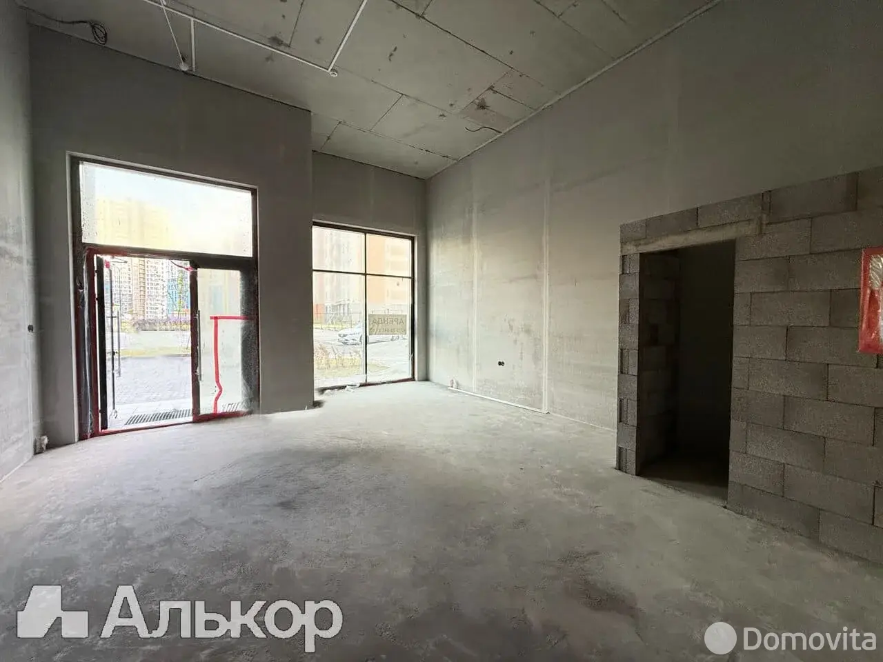 торговый объект, Минск, ул. Братская, д. 9, стоимость аренды 2 346 р./мес.