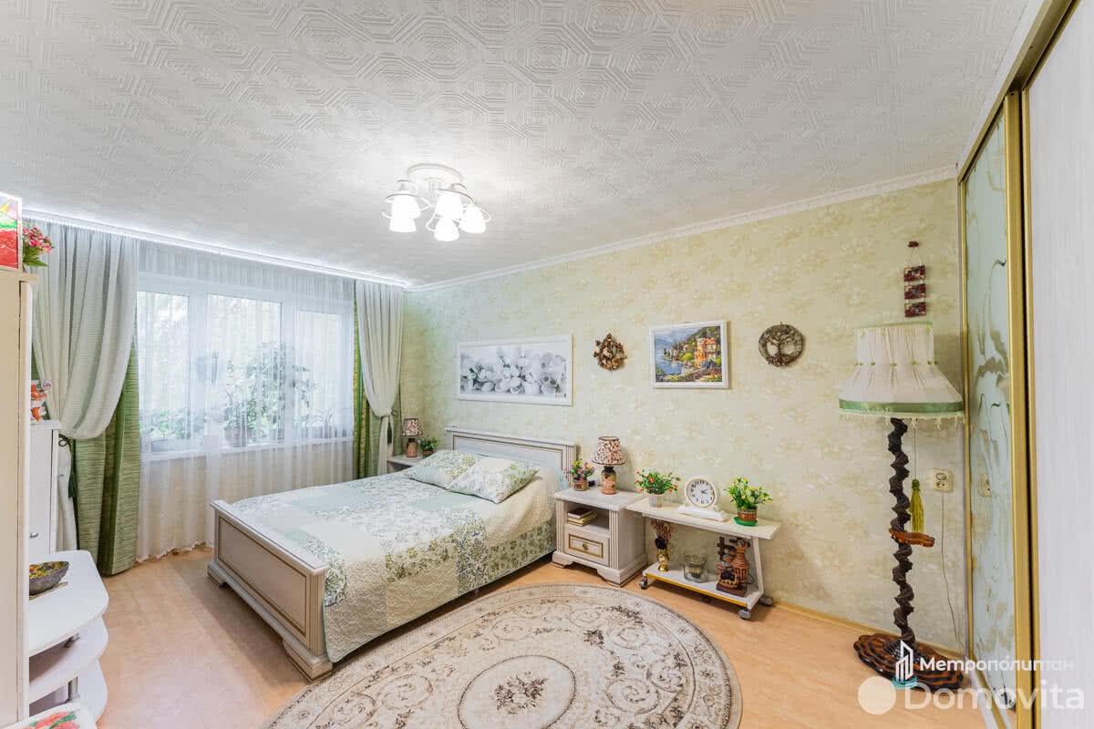 Продажа 2-комнатной квартиры в Минске, ул. Ангарская, д. 52, 62000 USD, код: 997770 - фото 1