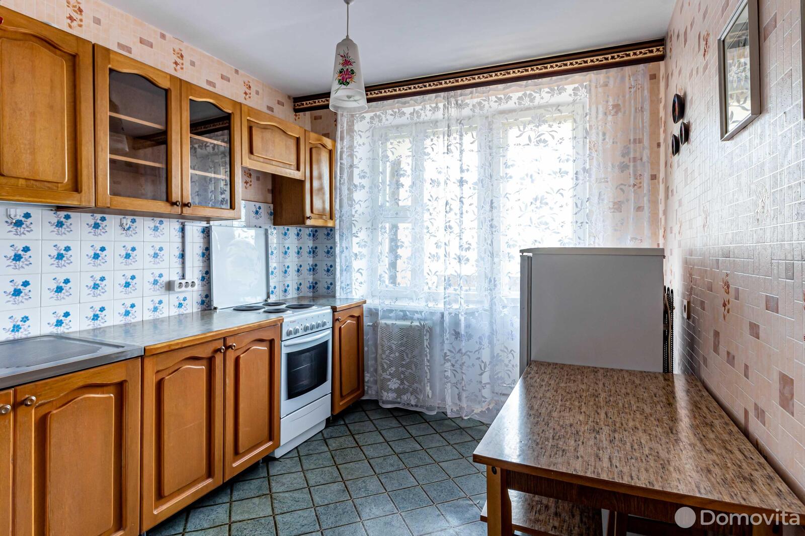 Купить 2-комнатную квартиру в Минске, ул. Первомайская, д. 20/3, 90000 USD, код: 1010395 - фото 2
