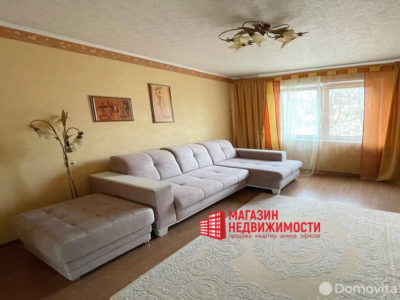 Купить 3-комнатную квартиру в Гродно, ул. Курчатова, д. 34/4, 48000 USD, код: 982412 - фото 1