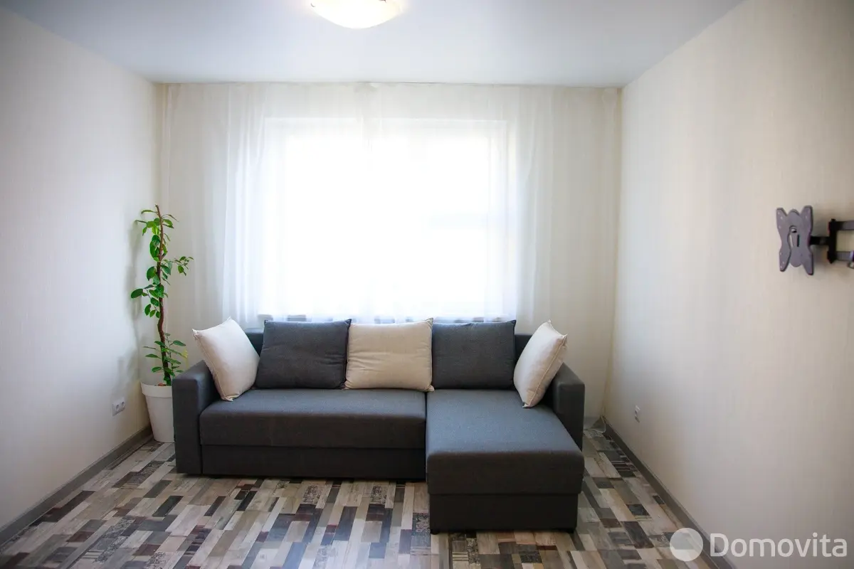 Снять 2-комнатную квартиру в Минске, ул. Кунцевщина, д. 7, 360USD, код 149728 - фото 1