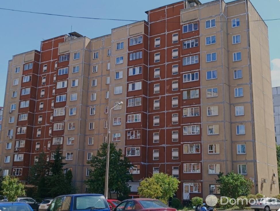Снять 3-комнатную квартиру в Минске, ул. Михася Лынькова, д. 15Б, 500USD - фото 1