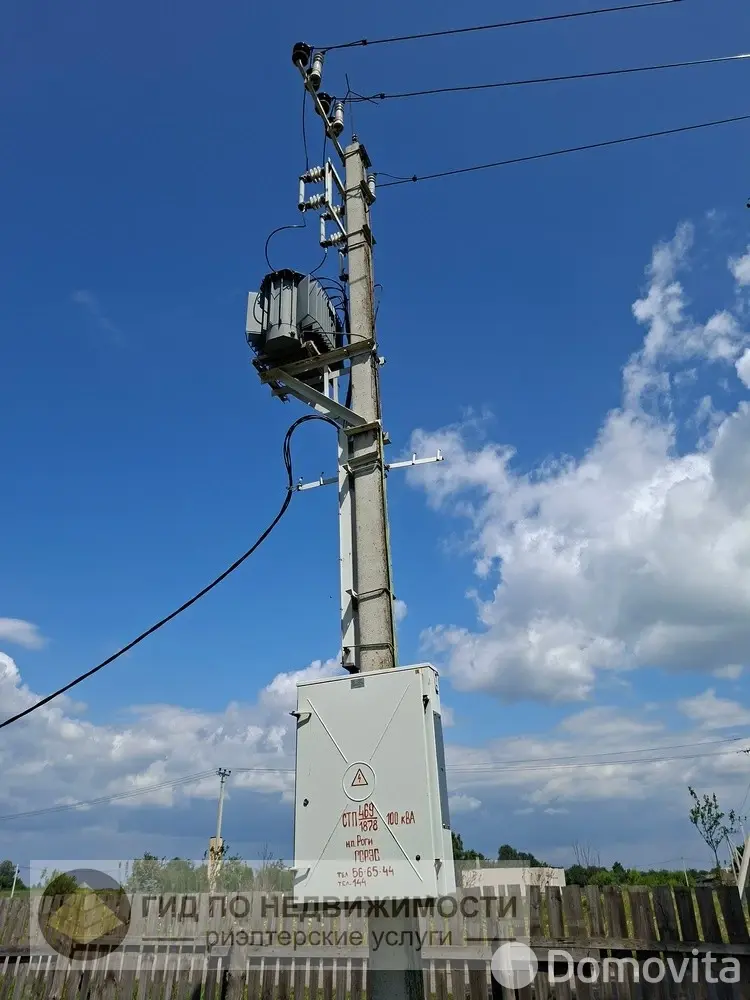 Купить помещение под сферу услуг в Рогах, ул. Школьная, д. 1 - фото 17