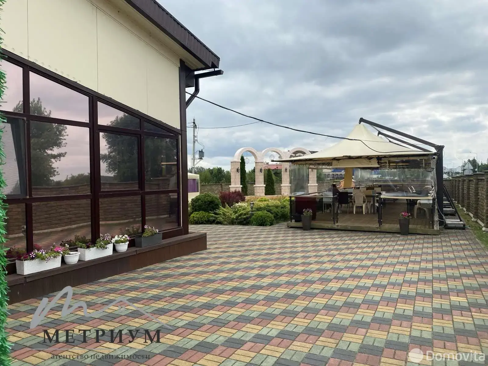 объект сферы услуг, Мядель, ул. Набережная, д. 4/В