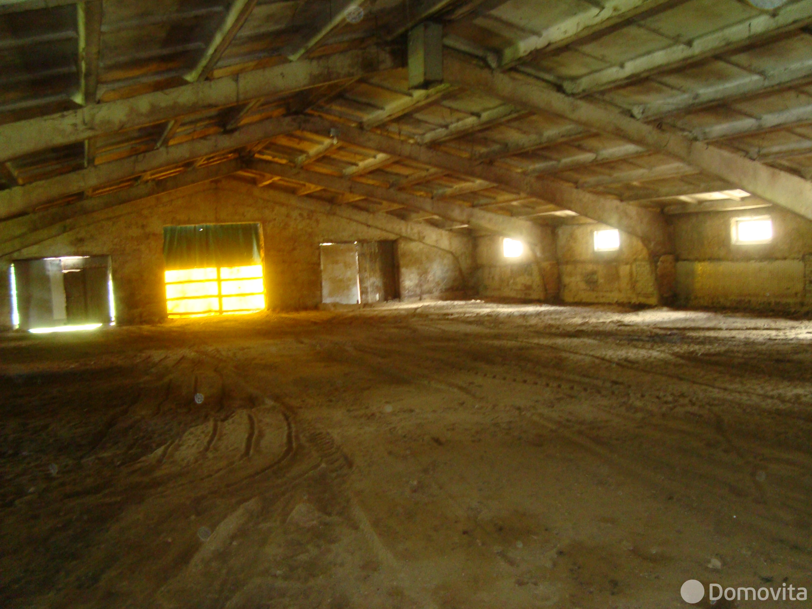 Купить складское помещение на м-н Военный городок, д. 137А в Плещеницах - фото 13