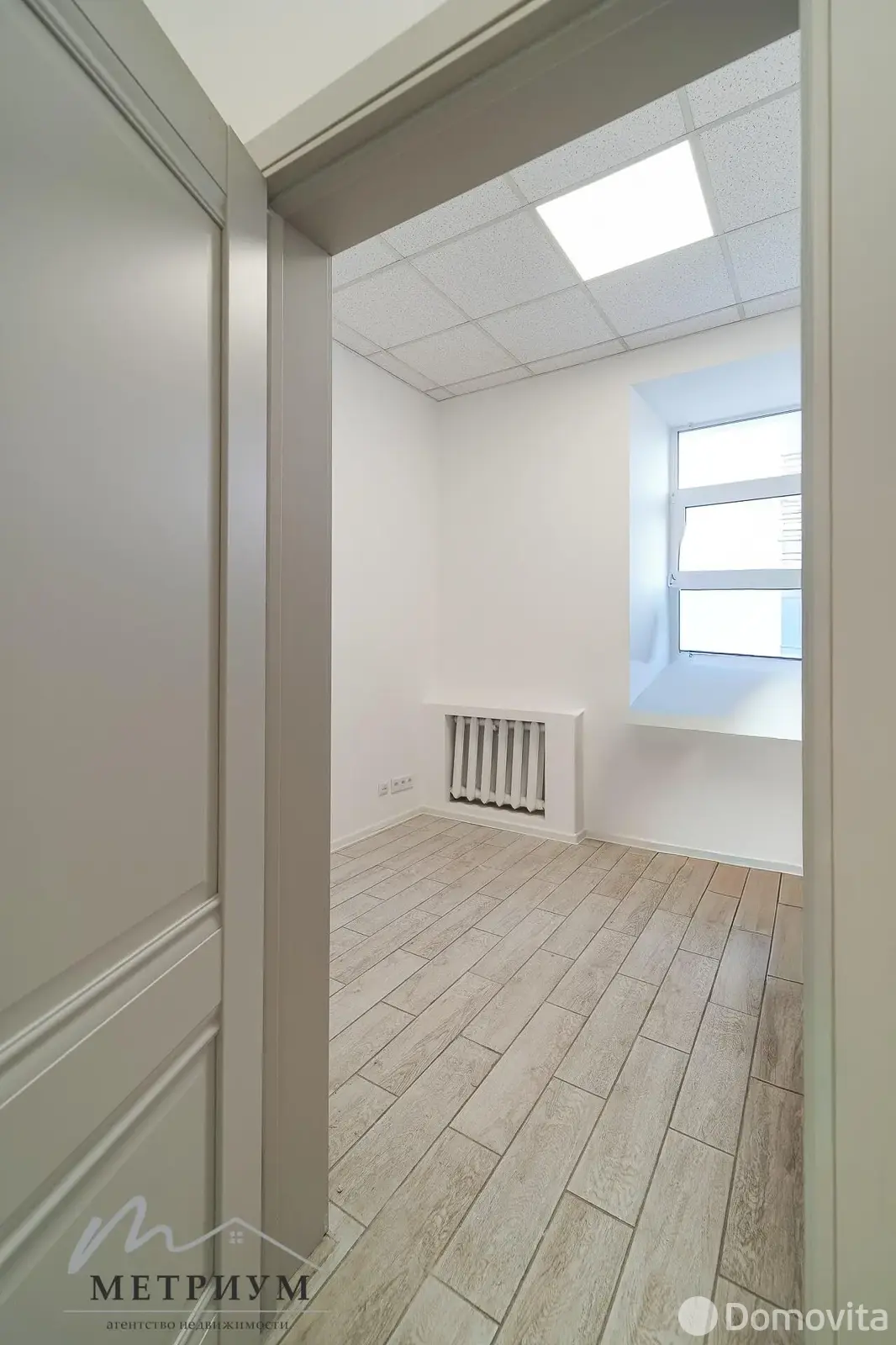 объект сферы услуг, Минск, ул. Максима Танка, д. 20 на ст. метро Фрунзенская