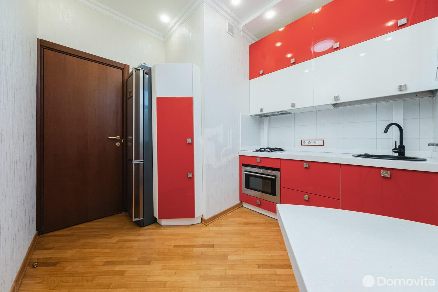 Купить 3-комнатную квартиру в Минске, ул. Янки Купалы, д. 17, 152000 USD, код: 998000 - фото 3