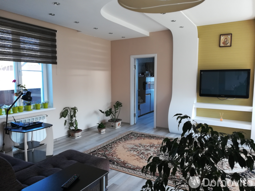 дом, Острошицкий Городок, ул. Коммунистическая - лучшее предложение