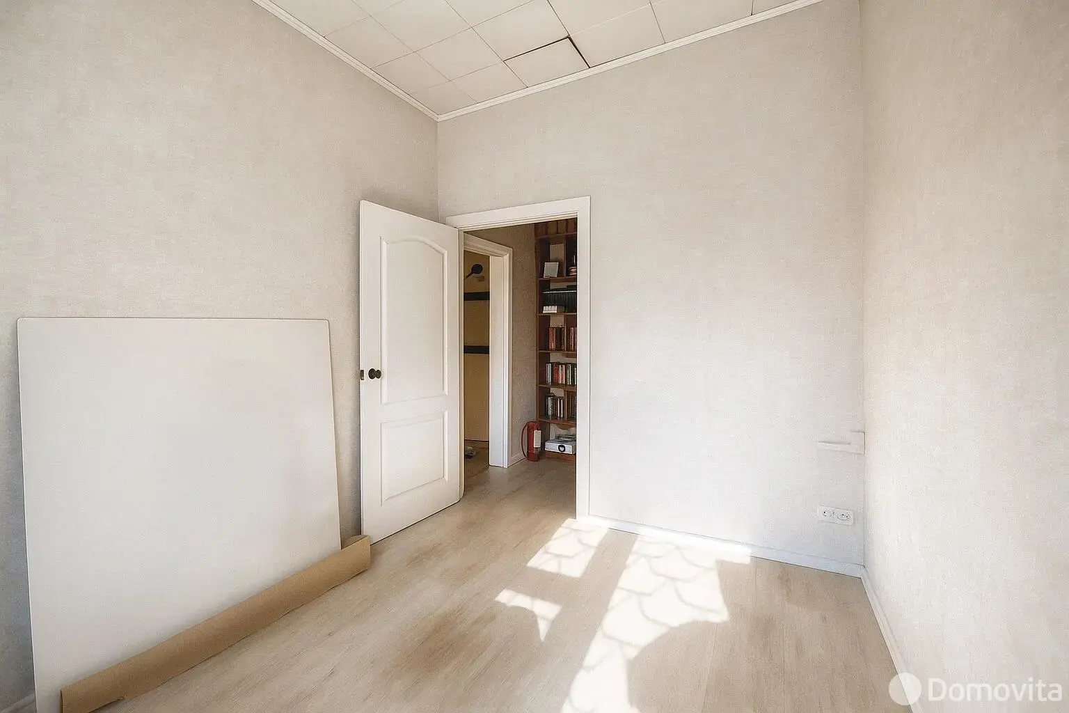 офис, Минск, ул. Серафимовича, д. 13, стоимость аренды 937 р./мес.