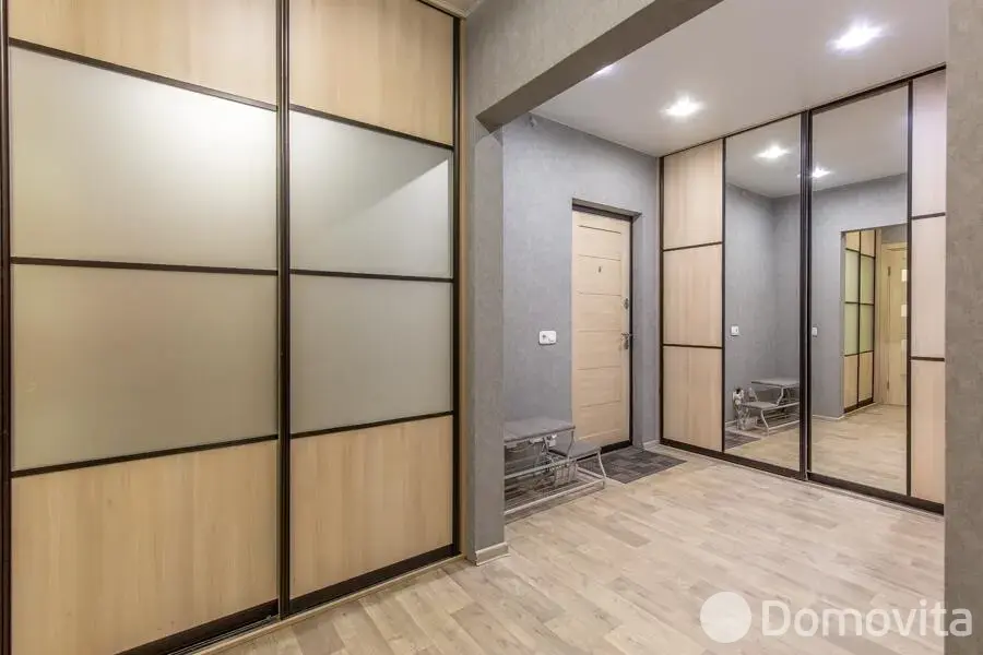 Купить 1-комнатную квартиру в Минске, ул. Налибокская, д. 38 - фото 2