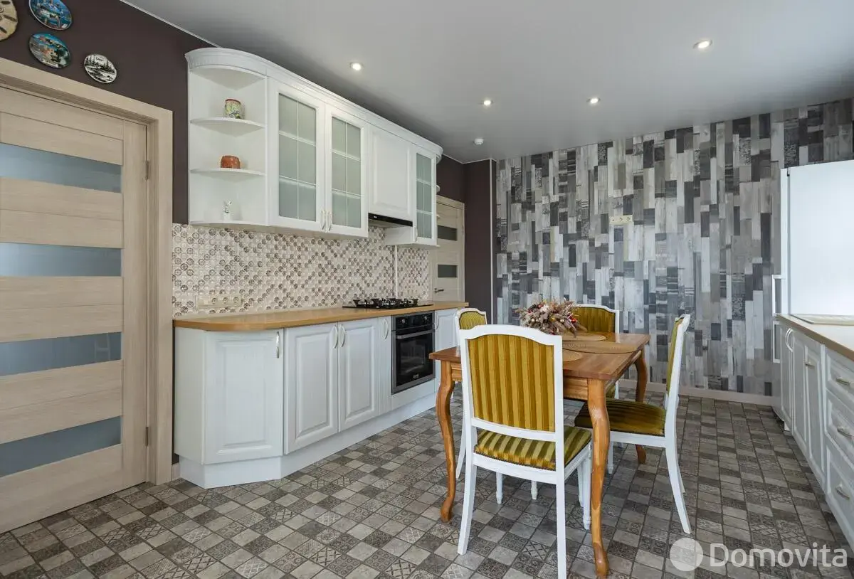 коттедж, Курганы, пер. Новый, д. 1/д