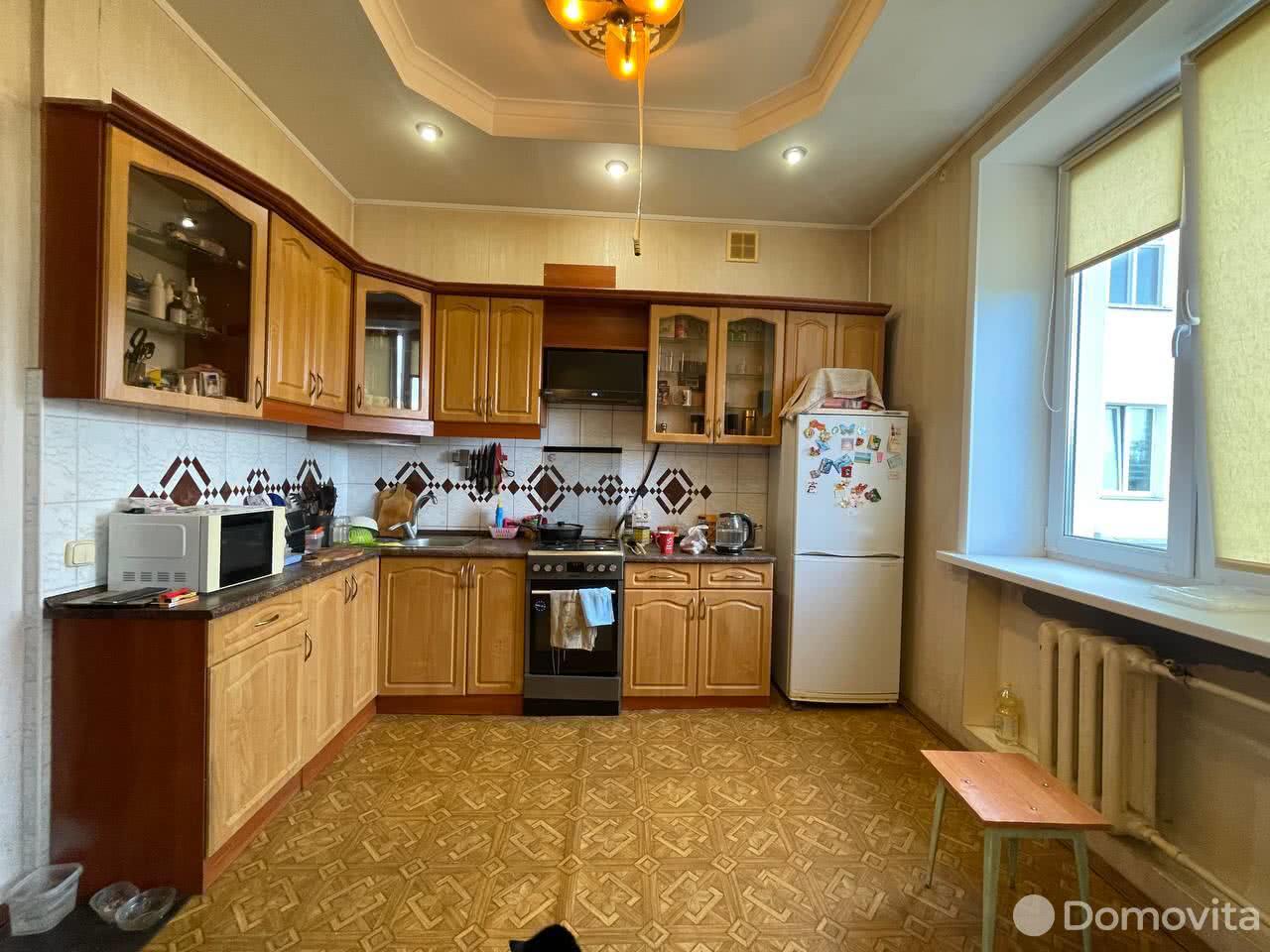 Купить 3-комнатную квартиру в Витебске, ул. Кирова, д. 1, 59900 USD, код: 1034923 - фото 4