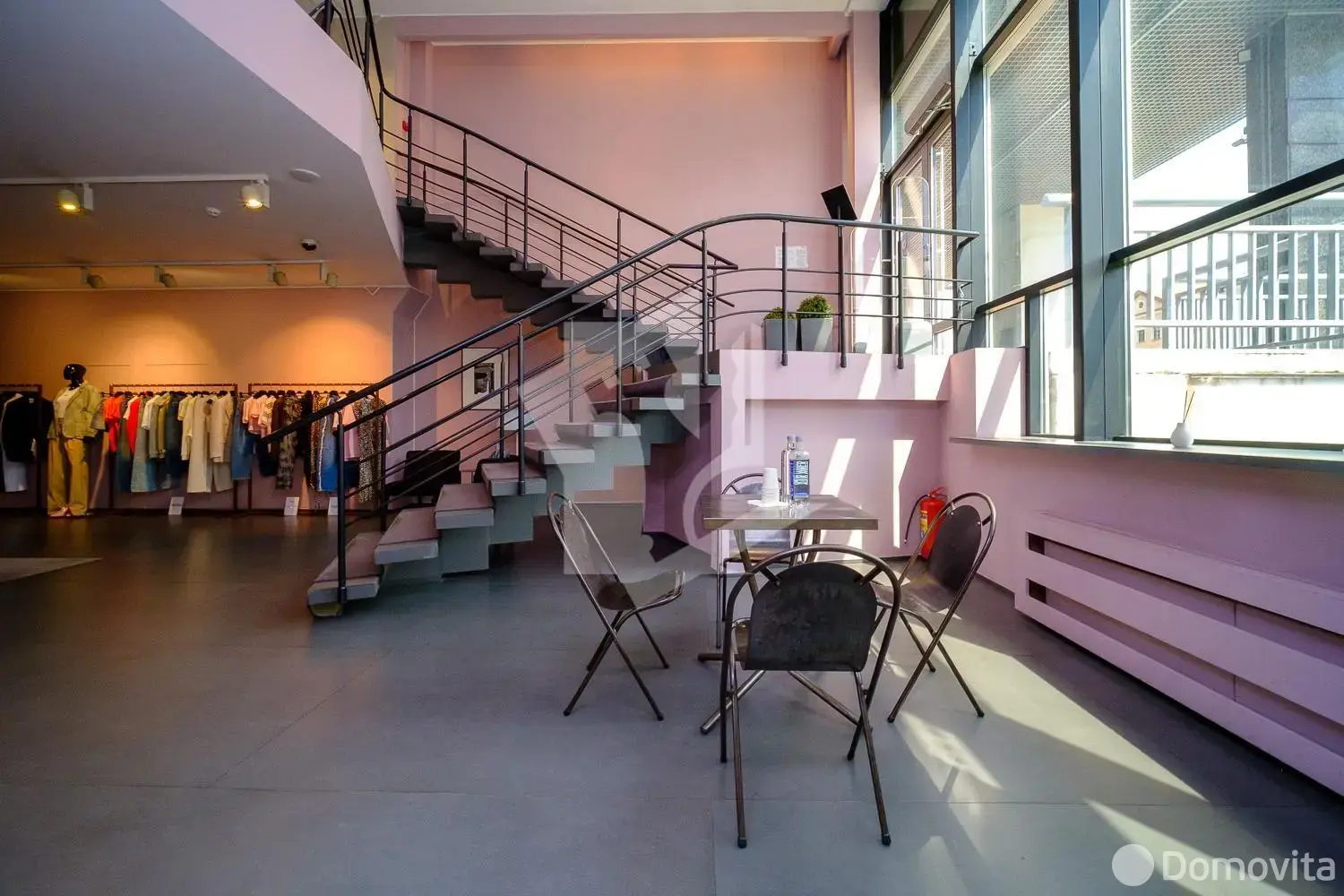 торговый объект, Минск, ул. Немига, д. 12/А на ст. метро Немига