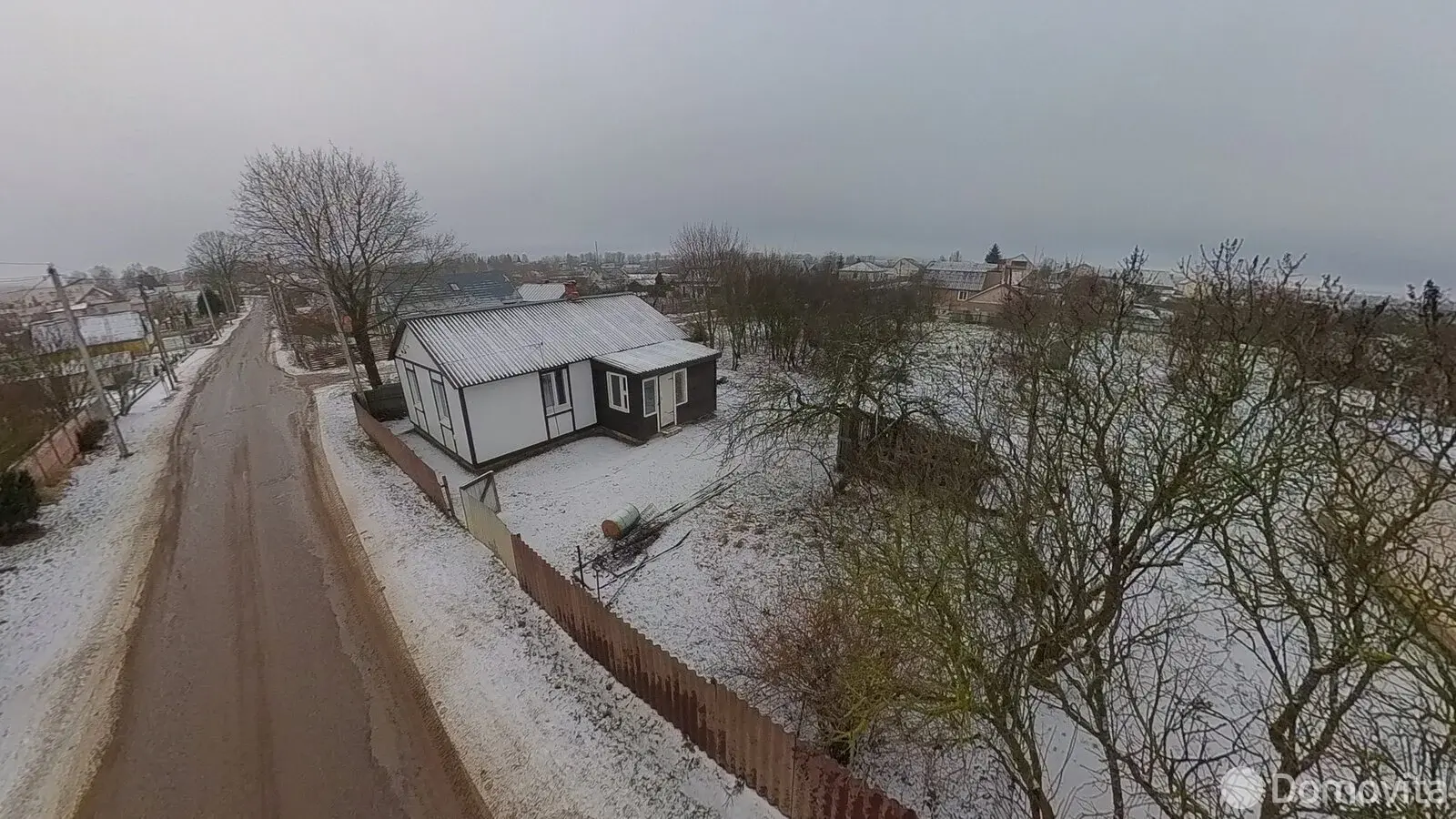 дом, Миколаевичи, ул. Партизанская, д. 23 - лучшее предложение