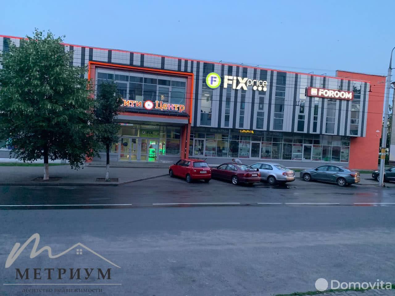 Продажа торгового помещения на ул. Советская, д. 94 в Бобруйске, 249900USD - фото 1