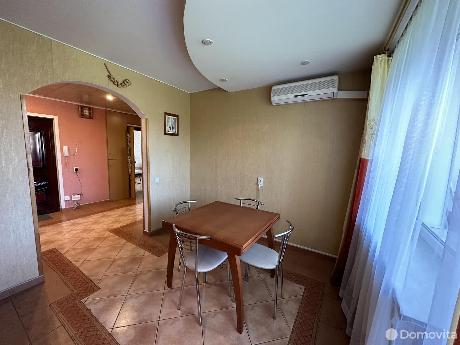 Купить 4-комнатную квартиру в Минске, ул. Левкова, д. 13, 125000 USD, код: 1006473 - фото 5