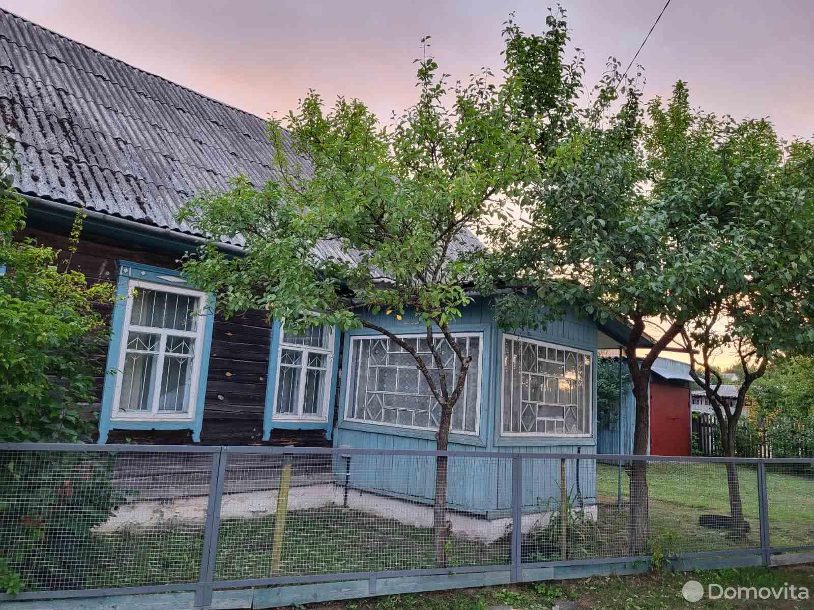 дом, Плещеницы, ул. Октябрьская, стоимость продажи 68 835 р.