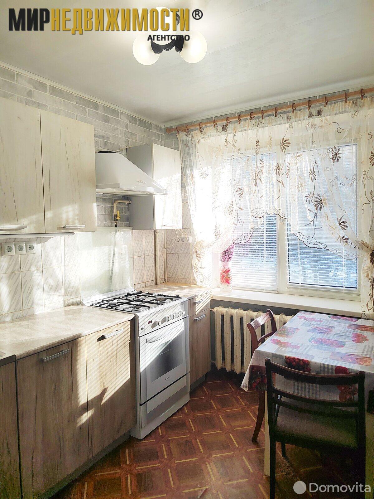 Продажа 2-комнатной квартиры в Свислочи, ул. Партизанская, д. 31, 37000 USD, код: 958446 - фото 1