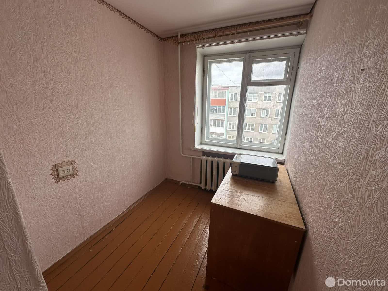 Продажа 3-комнатной квартиры в Сморгони, ул. Советская, д. 16, 26500 USD, код: 998879 - фото 3