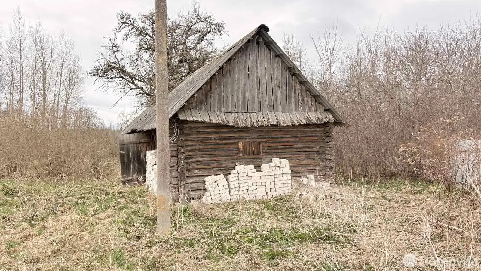 дом, Довжани, 