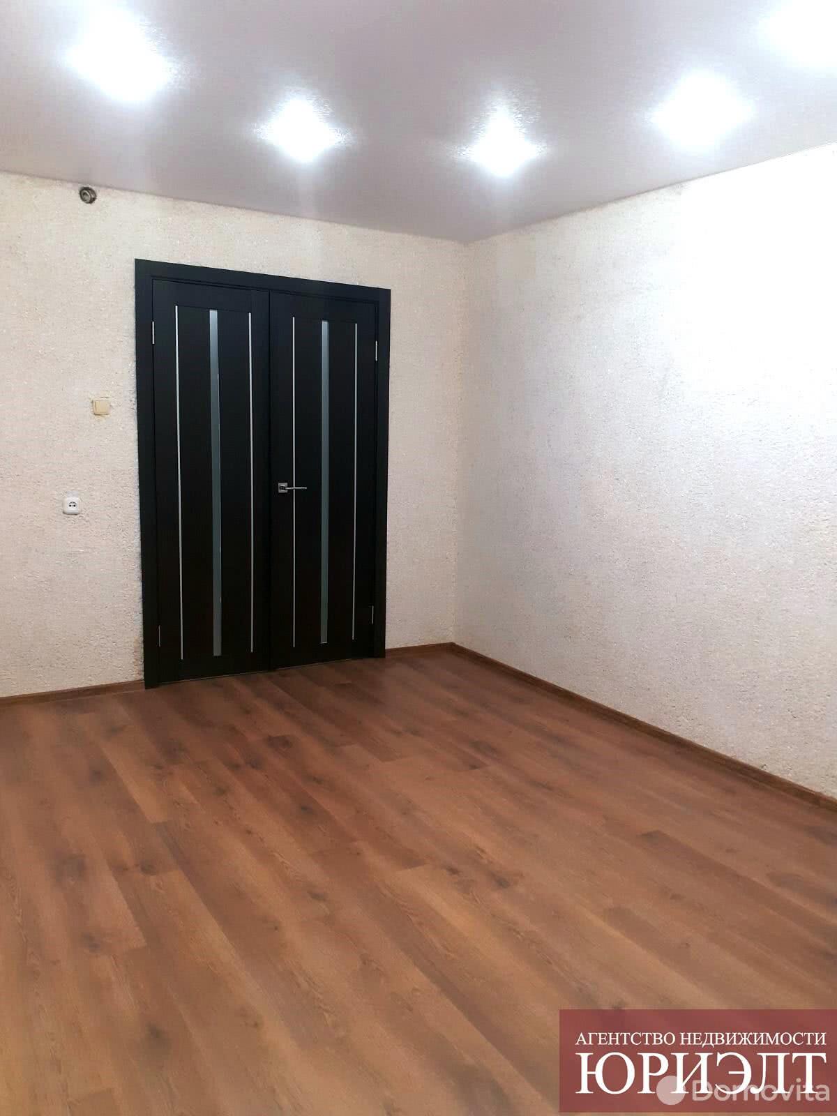 Продажа 2-комнатной квартиры в Турце-Боярах, ул. Центральная, д. 12, 27000 USD, код: 983012 - фото 3