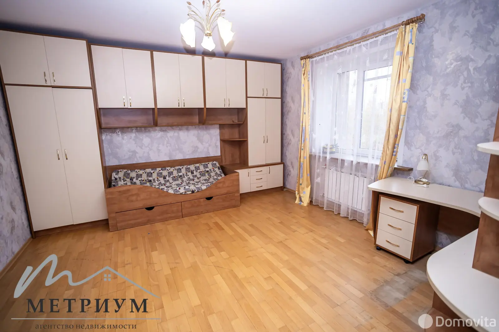 дом, Атолино, ул. Школьная 