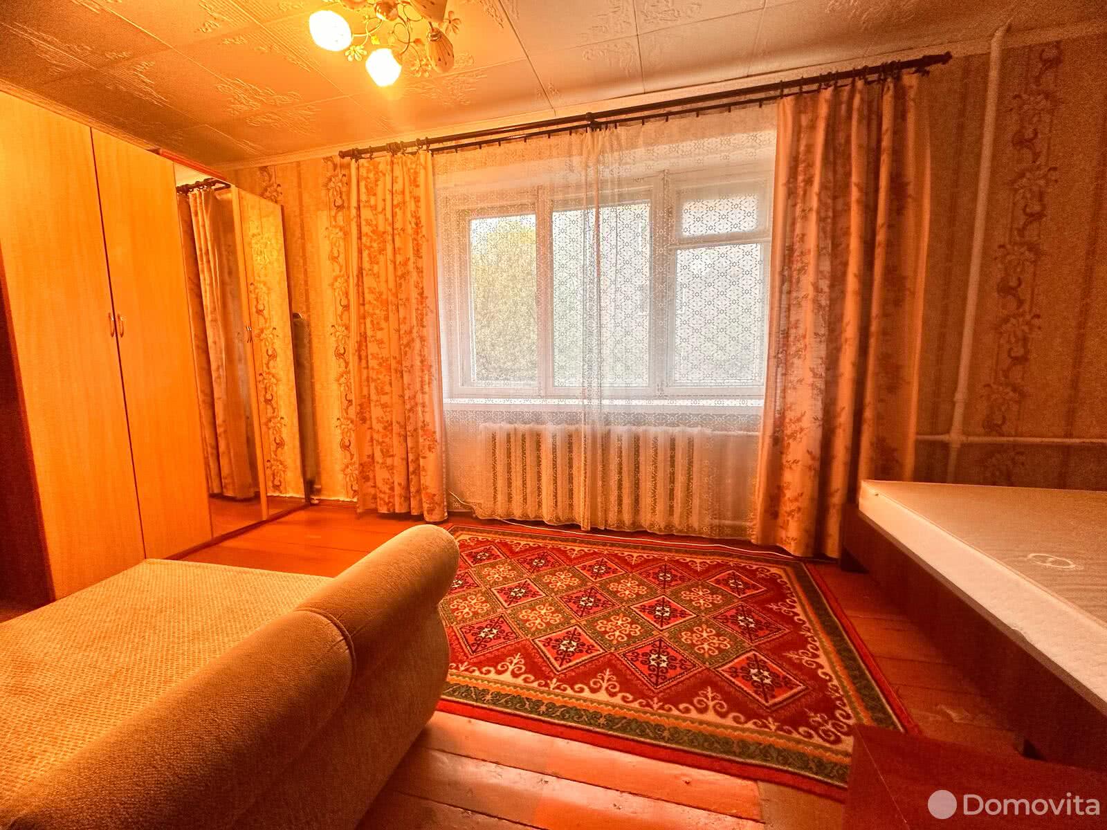 Купить 2-комнатную квартиру в Борисове, ул. Чапаева, д. 16, 28000 USD, код: 997552 - фото 2