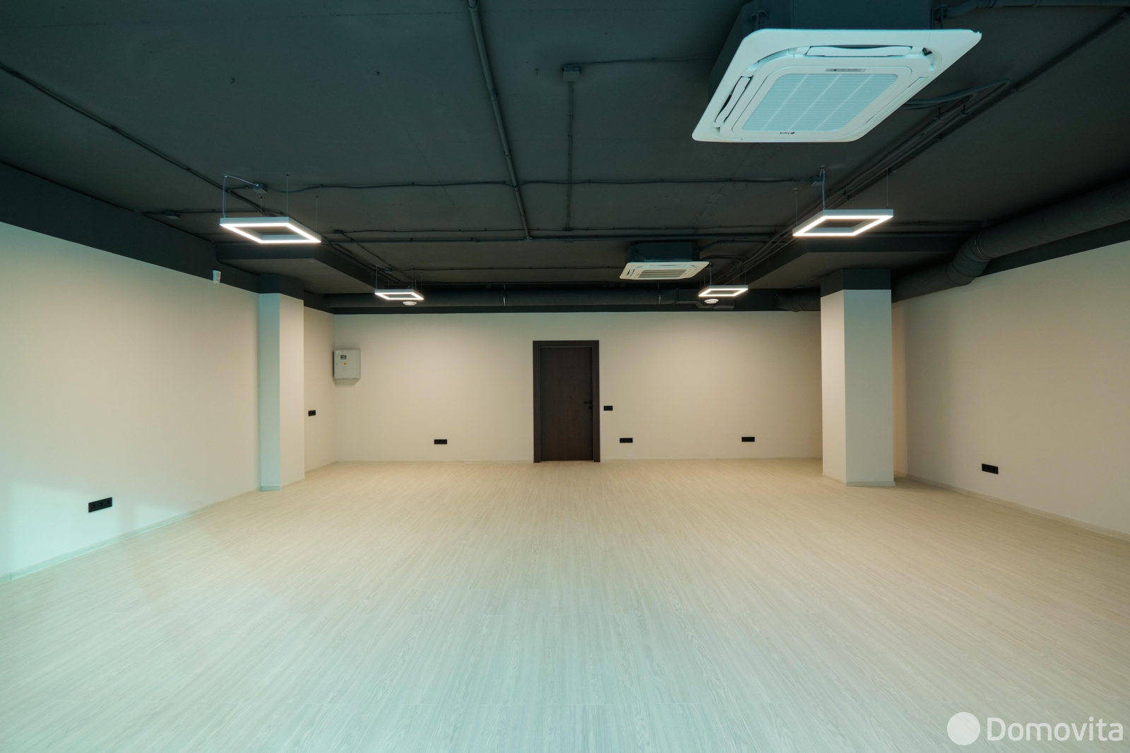 офис, Минск, ул. Интернациональная, д. 38, стоимость аренды 3 297 р./мес.