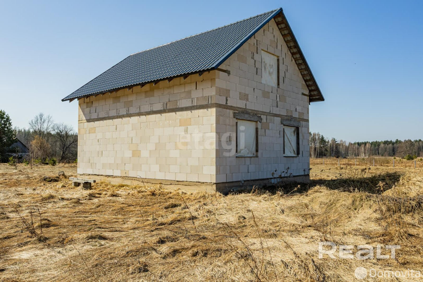коттедж, Уголец, ул. Янтарная, стоимость продажи 57 710 р.