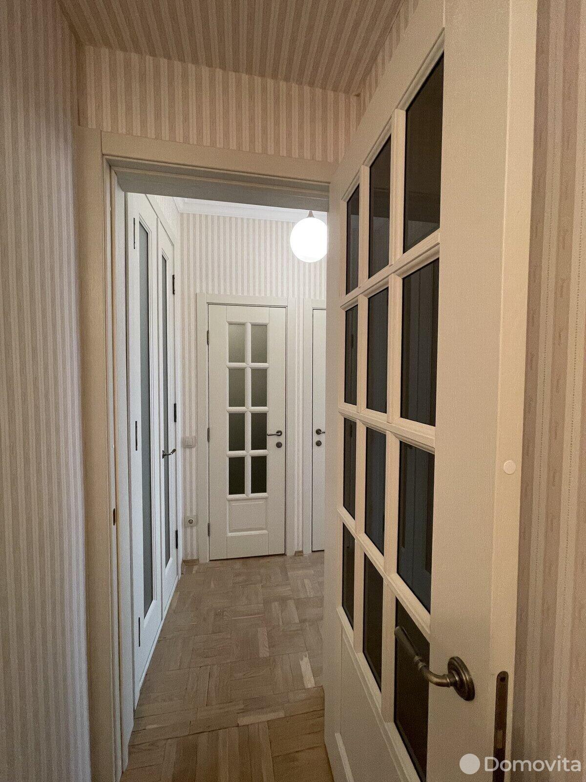 Купить 2-комнатную квартиру в Минске, пр-т Независимости, д. 19, 135000 USD, код: 930200 - фото 4