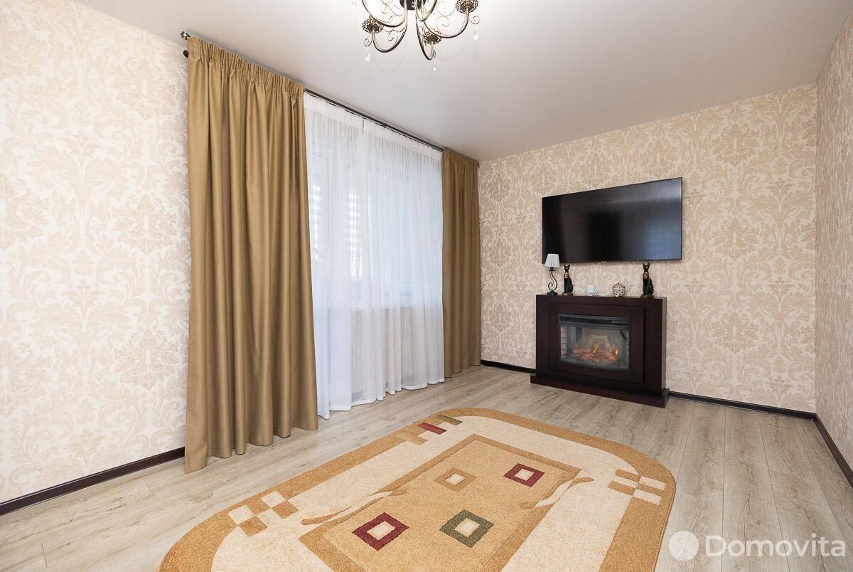 Продажа 2-комнатной квартиры в Минске, пер. Корженевского, д. 10, 79900 USD, код: 991941 - фото 1