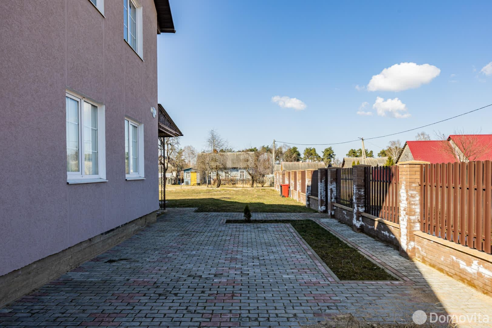 дом, Червень, ул. Красная 