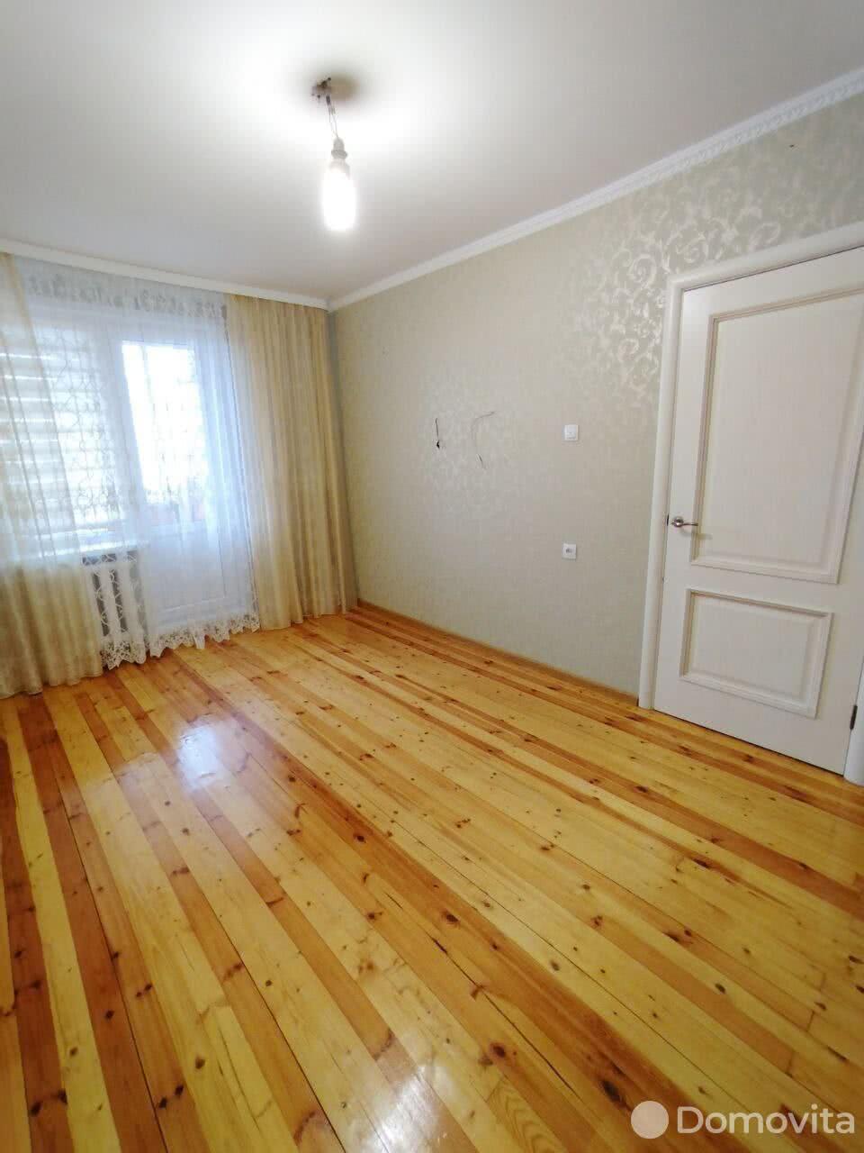 Купить 3-комнатную квартиру в Лиде, ул. Тухачевского, д. 81, 58000 USD, код: 992482 - фото 3