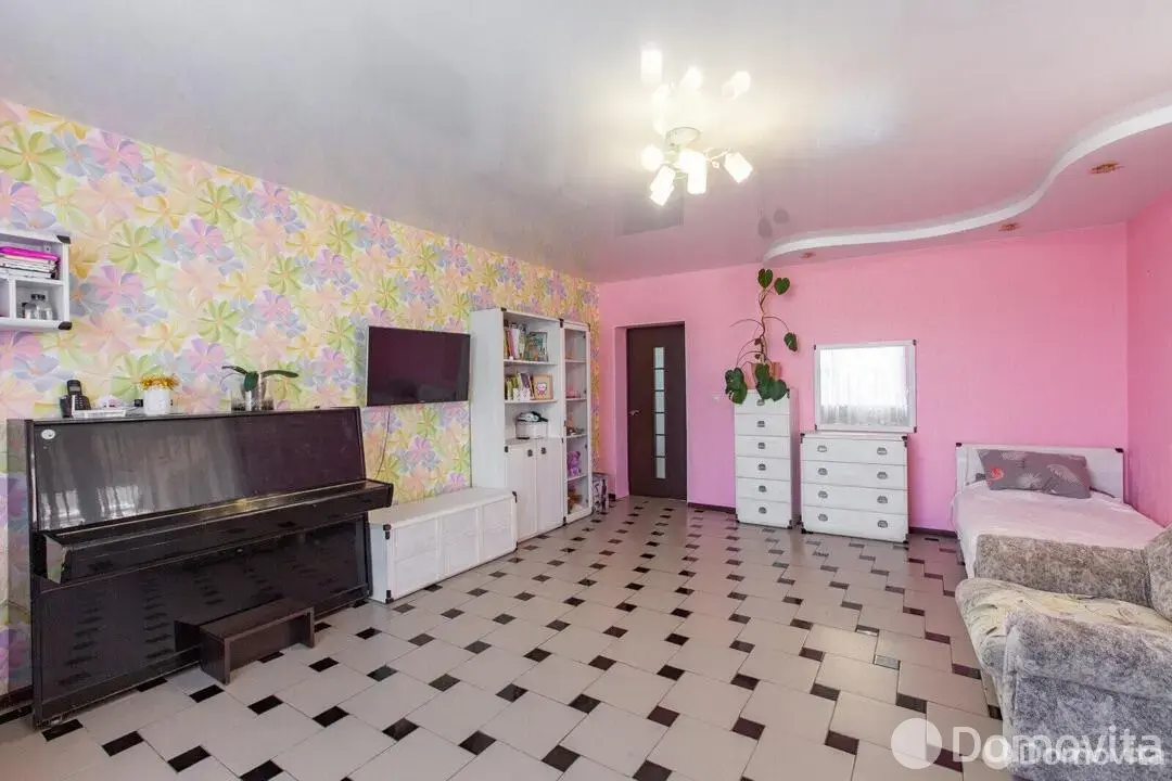 коттедж, Моторовщина, ул. Цветочная, д. 6 - лучшее предложение