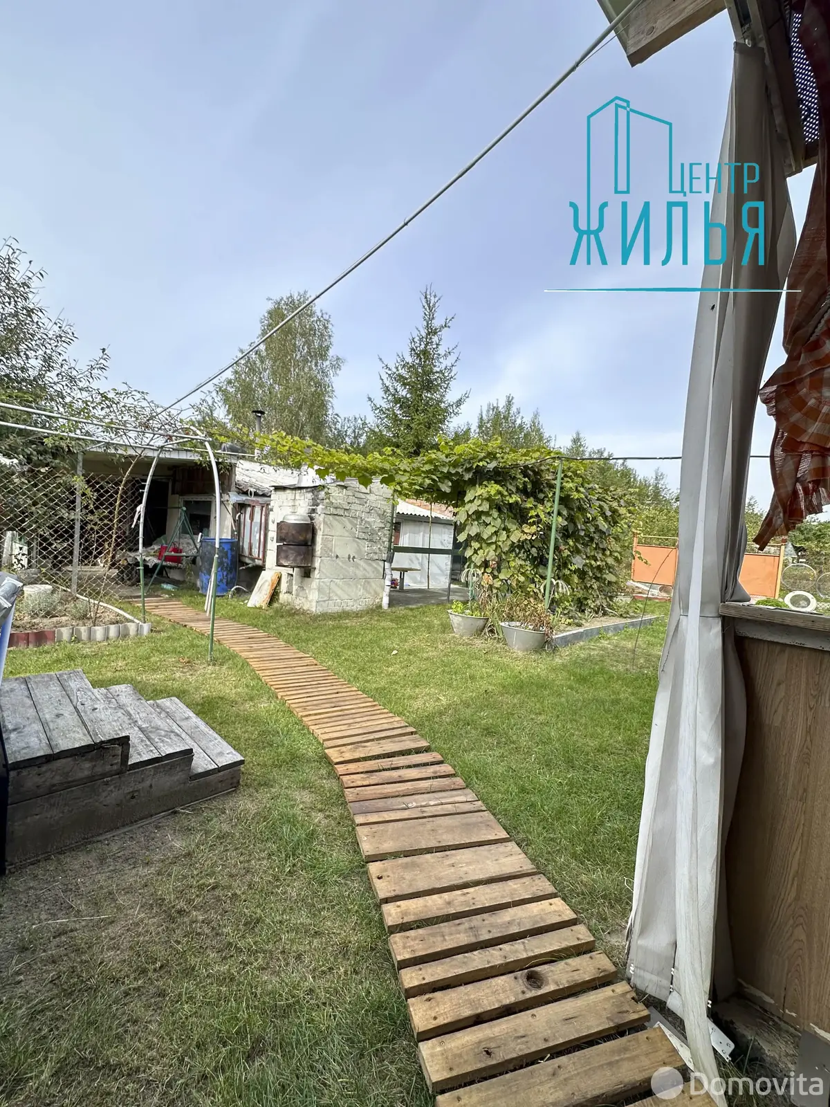 дача, Крушина, д. 210 