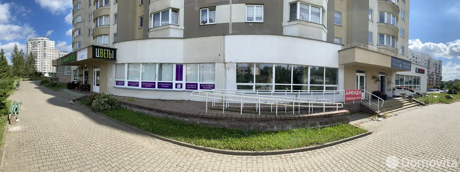 торговый объект, Минск, ул. Владислава Сырокомли, д. 38 на ст. метро Неморшанский сад
