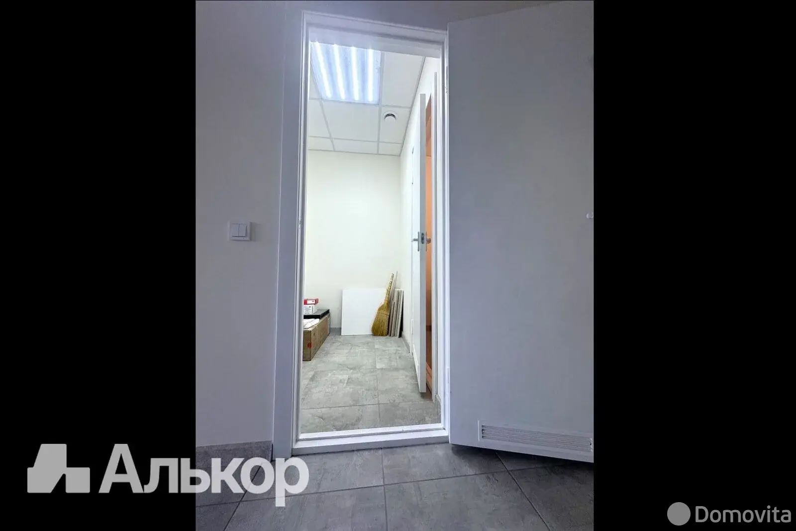 торговый объект, Минск, ул. Игоря Лученка, д. 9 