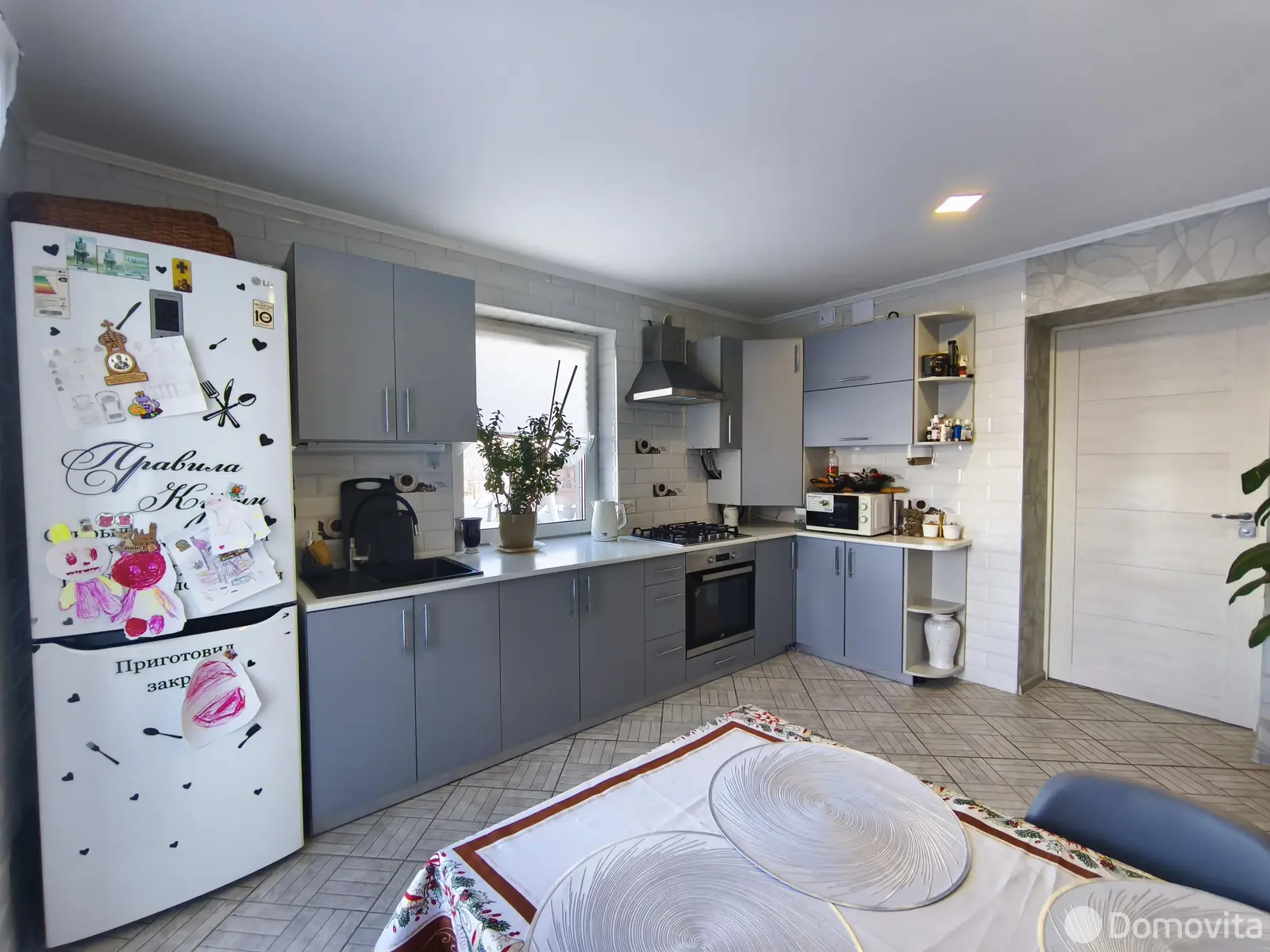 продажа коттеджа, Дзержинск, ул. Марата Казея, д. 9