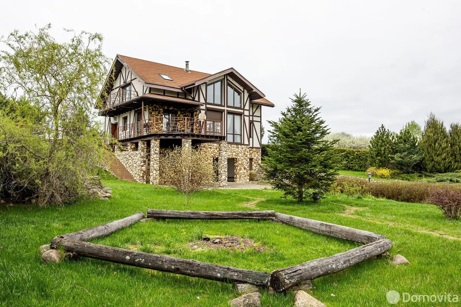 коттедж, Лотва, ул. Коммунистическая, д. 14 