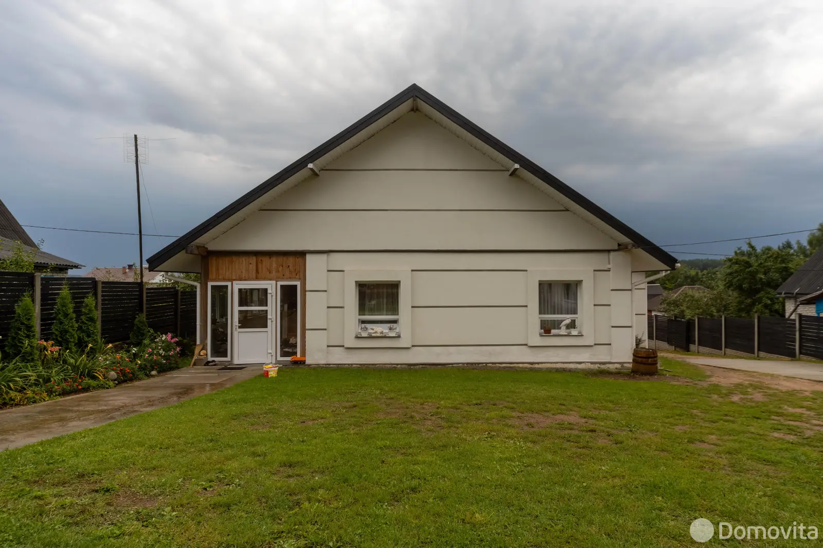 дом, Красное, ул. Подлесная, стоимость продажи 297 531 р.